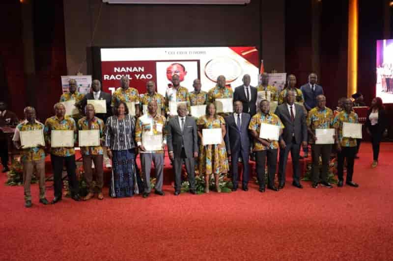 Côte d’Ivoire : 94  agents  de  la Chambre de commerce et d’industrie honorés                                                      