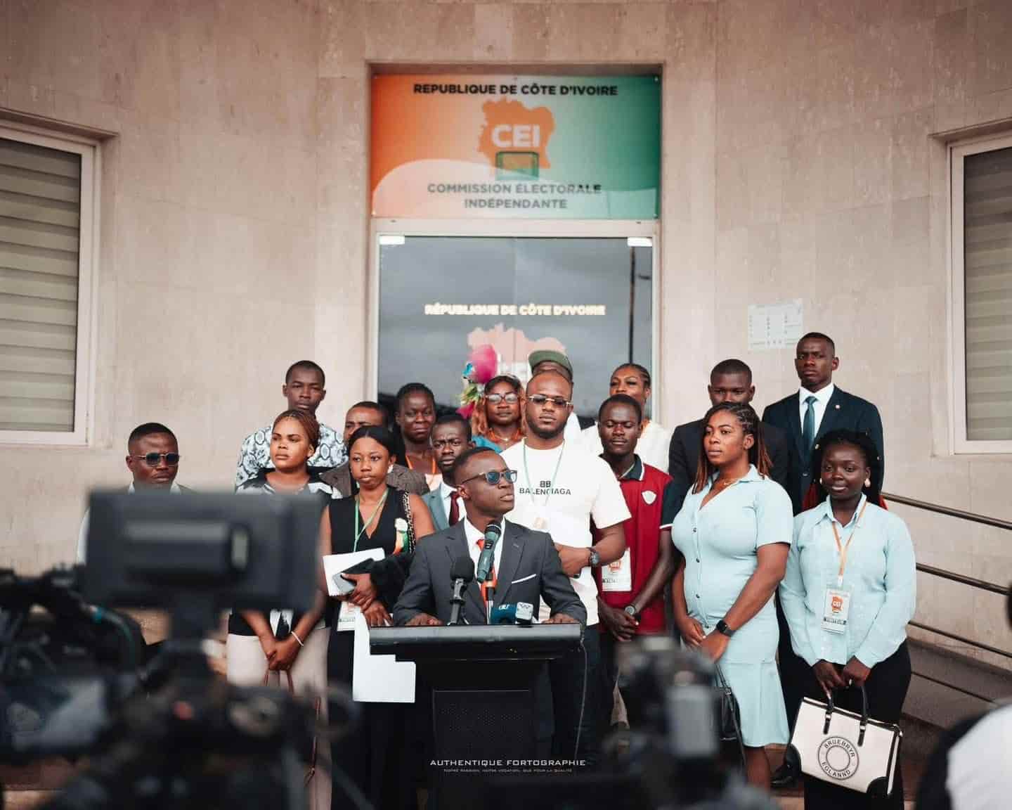 Présidentielle 2025: la collecte de fonds du « candidat de la jeunesse » tourne court