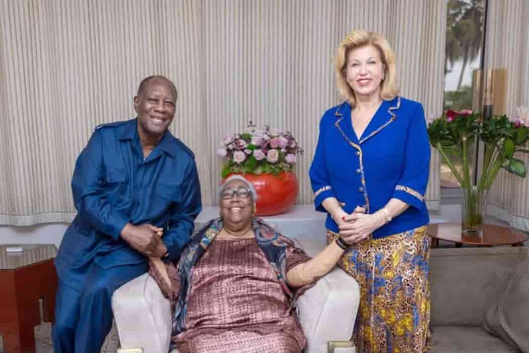 Côte d’Ivoire : le couple présidentiel  en visite chez Thérèse Houphouët-Boigny