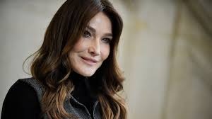France : Carla Bruni-Sarkozy mise en examen