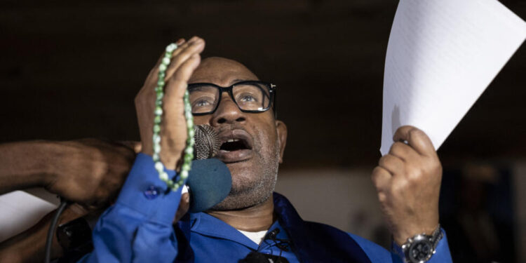 Comores : le Président Azali Assoumani attaqué au couteau  