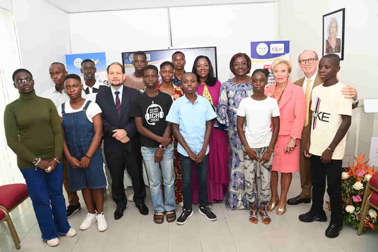 Éducation : Onze élèves ivoiriens s’envolent pour la France grâce à la Fondation Children of Africa