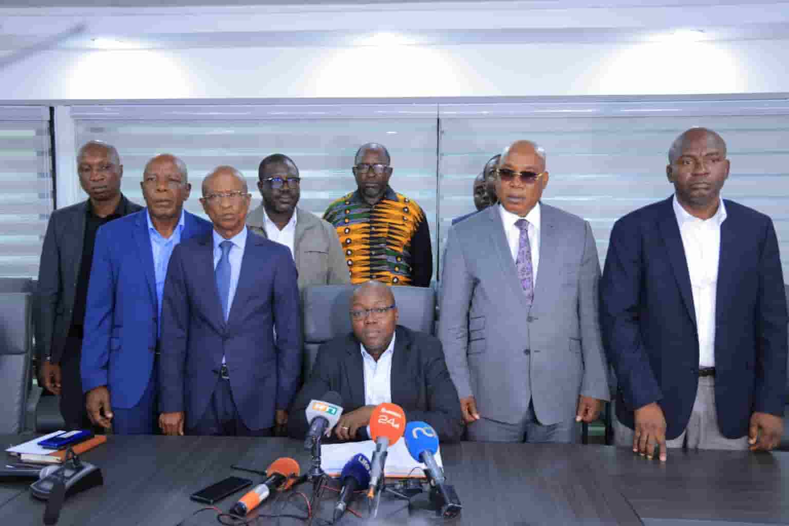  Côte d’Ivoire : des syndicalistes abandonnent leurs camarades dans la grève de revendications des enseignants