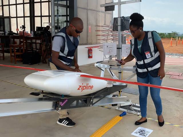 Santé: des drones déployés pour livrer des médicaments et vaccins en Côte-d’Ivoire 