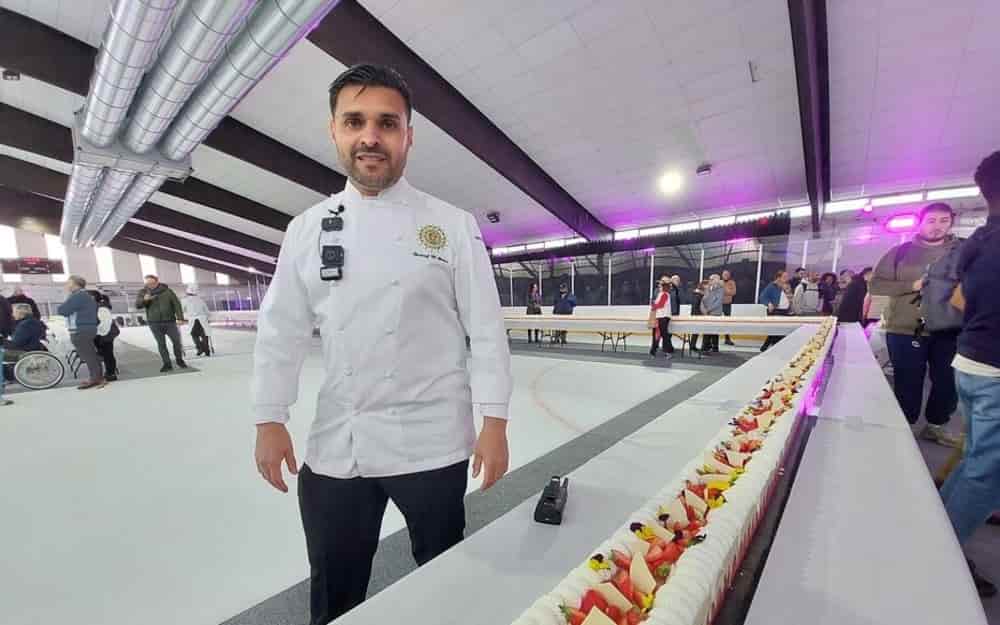 France : le Chef pâtissier marocain Youssef El Gatou bat un Record Guinness lors d’un Salon à Lyon