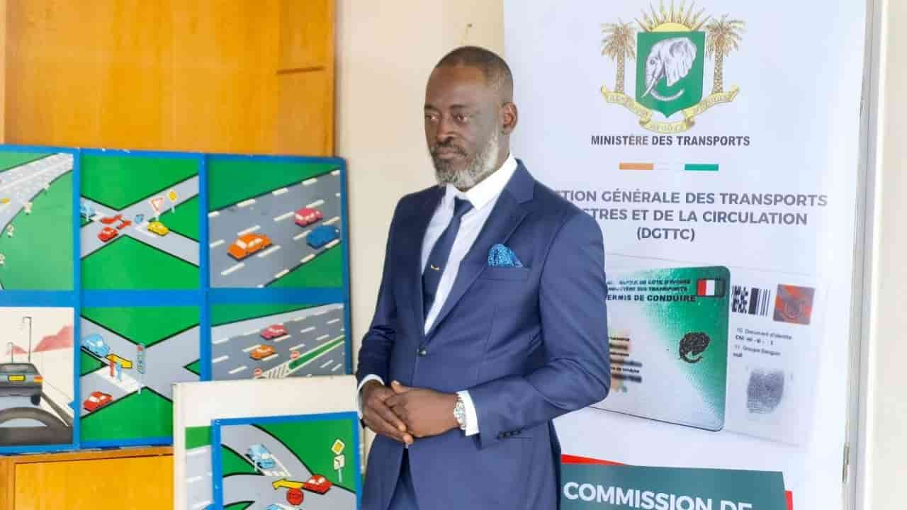 Côte d’Ivoire : le permis de conduire de l’artiste Molare retiré pour cinq ans après un accident mortel