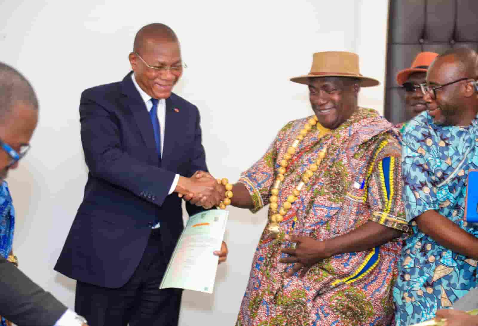 Mclu : les chefs Atchan, Alladjan, Kroumen et Akye  soutiennent la réforme de l’ADU