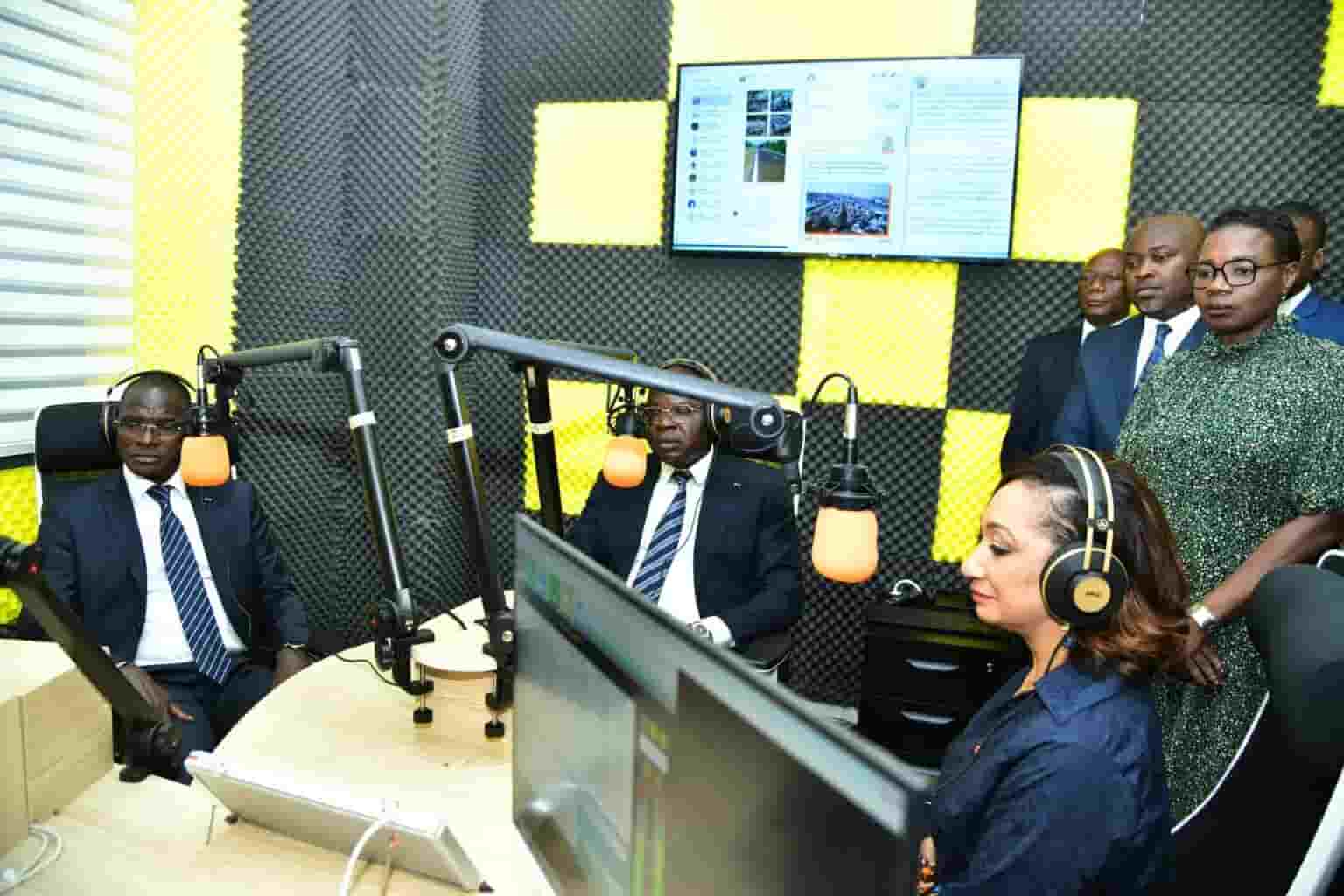 Côte d’Ivoire : le FER lance  une radio dédiée aux routes et autoroutes 