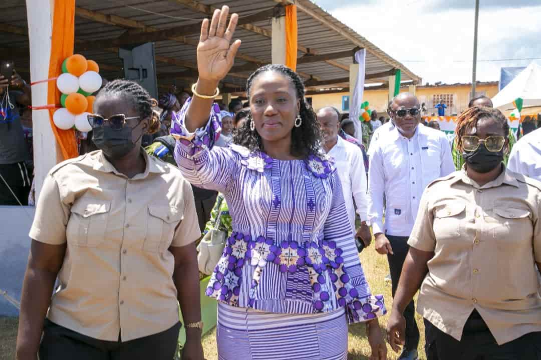 Côte d’Ivoire : le bureau de l’Union des femmes investi  à Agou, lors de la célébration de la fête des mères 