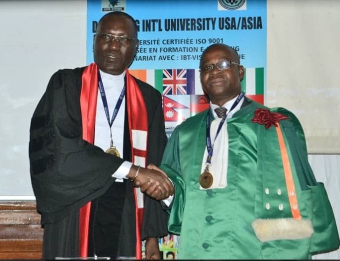Santé : le professeur Ben Justin N’Dri Koffi Djinguin, élevé au rang de docteur honoris causa