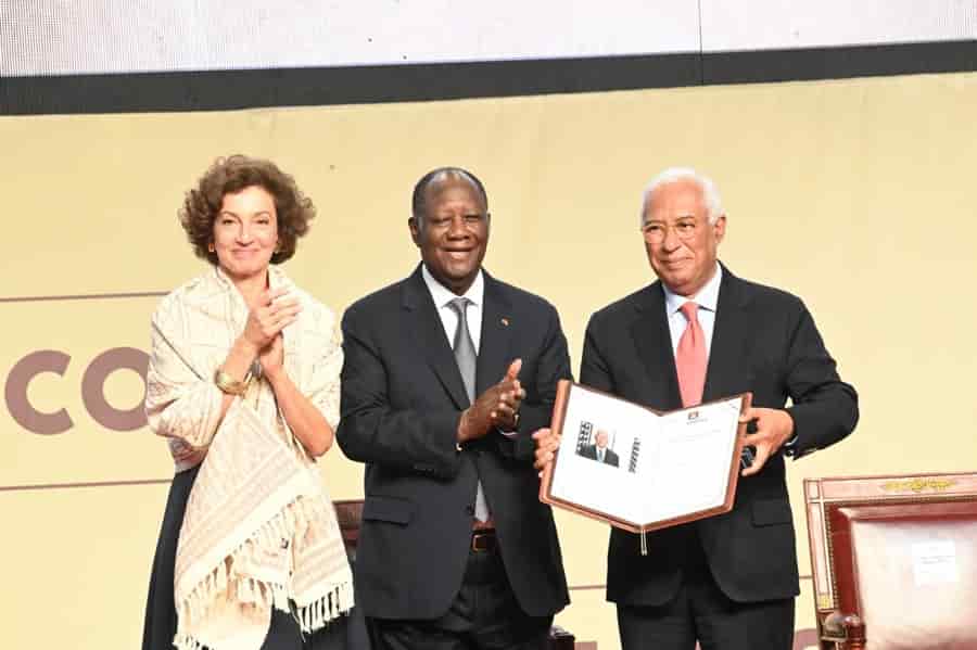Prix Félix Houphouët-Boigny-UNESCO : António Costa, reçoit la distinction à Abidjan